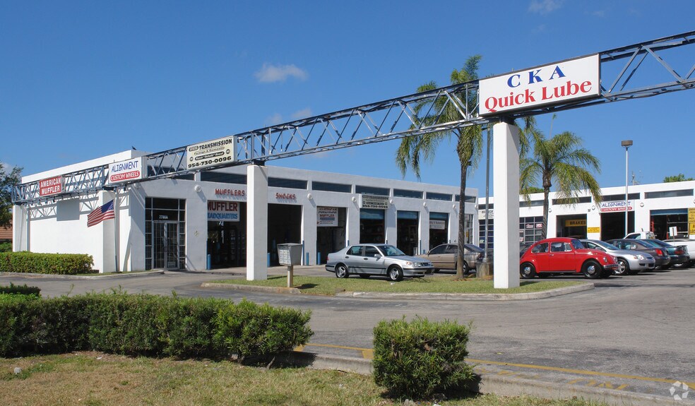 More Photos Of 2700-2780 N State Road 7, Lauderdale Lakes Auto Repair For Sale