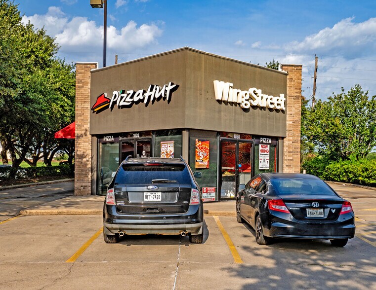 More Photos Of 1020 Eldridge Rd, Sugar Land Restaurant For Sale