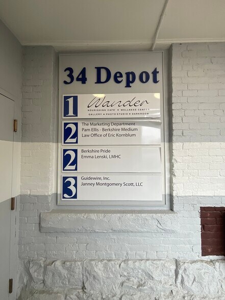 More Photos Of 34 Depot St, Pittsfield Medical For Lease