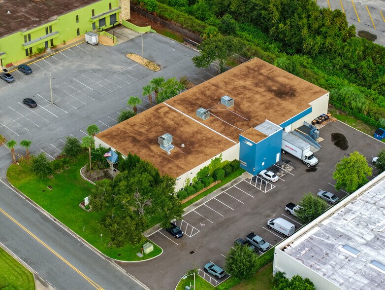More Photos Of 2441 Orlando Central Pky, Orlando Manufacturing For Sale