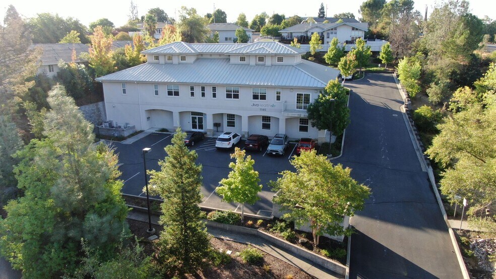 More Photos Of 1145 Whiskeytown Ct, Redding Medical For Sale