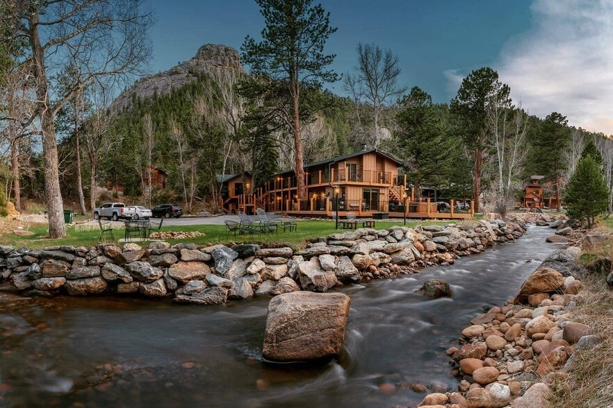 More Photos Of 1130 W Elkhorn Ave, Estes Park Hotel For Sale