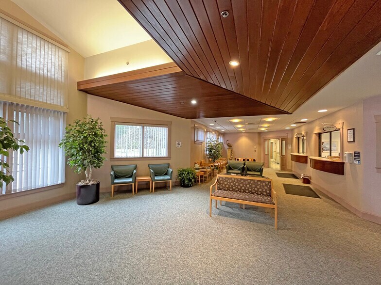 More Photos Of 259 Route 108, Somersworth Medical For Lease