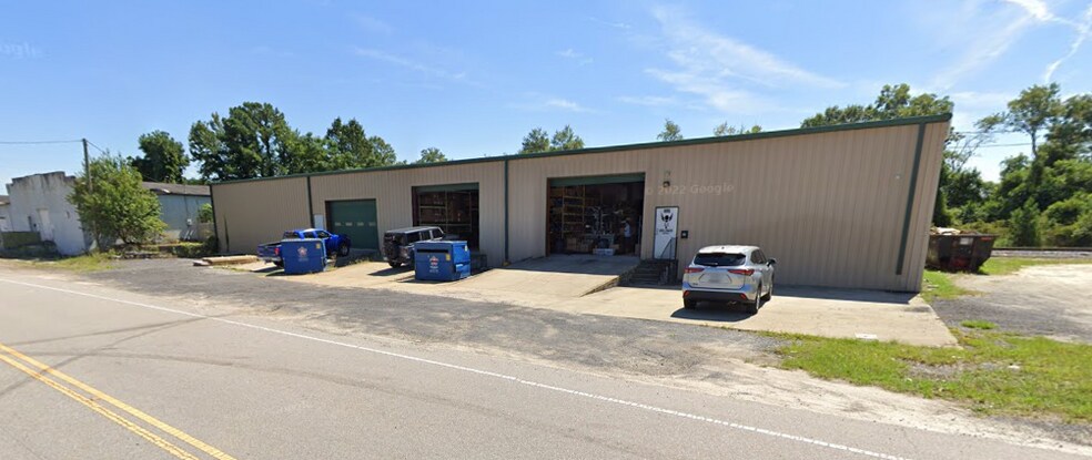 Primary Photo Of 995 Holland Ave, Cayce Showroom For Lease