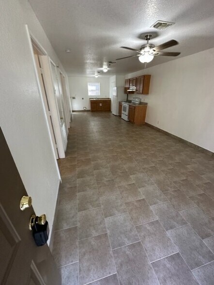 More Photos Of 926 Drury Ln, San Antonio Apartments For Sale
