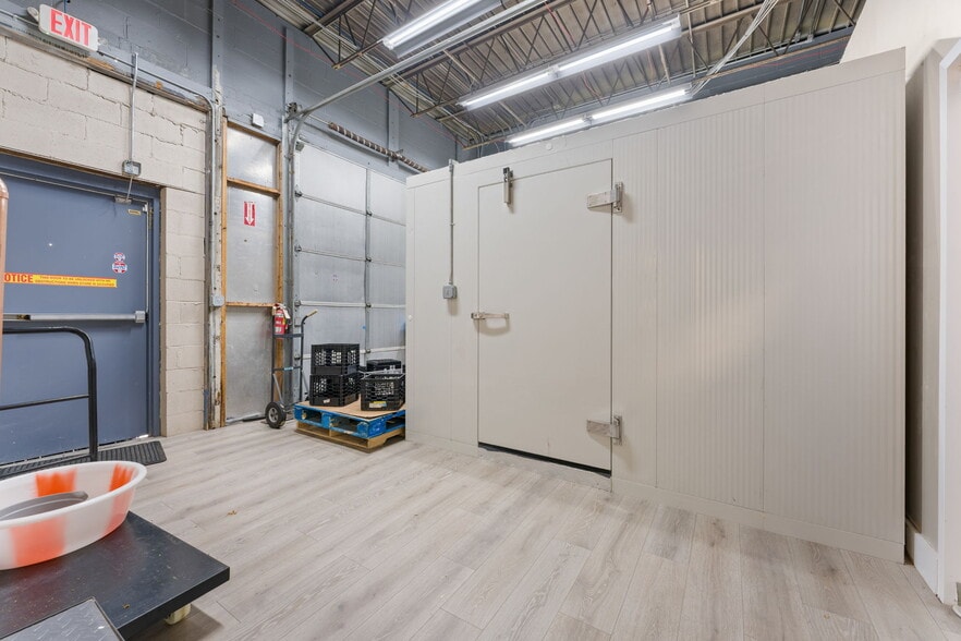 More Photos Of 628 Belmont St, Brockton Freestanding For Sale