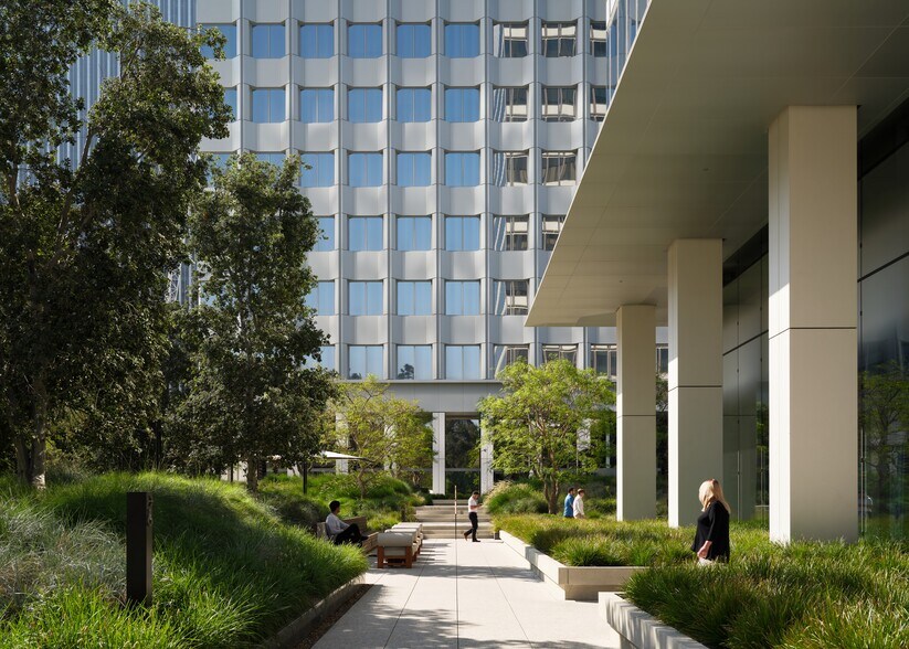 More Photos Of 1800 Avenue of the Stars, Los Angeles Unknown For Lease