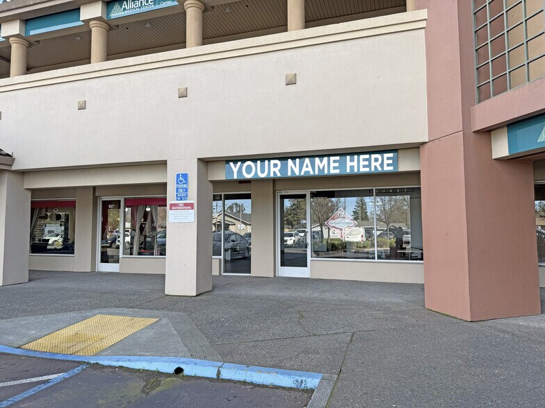 More Photos Of 8499 Old Redwood Hwy, Windsor Unknown For Lease