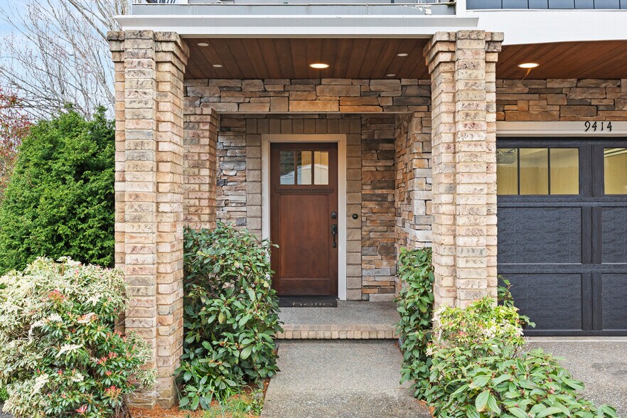 More Photos Of 9414 SE Causey Ave, Happy Valley Apartments For Sale