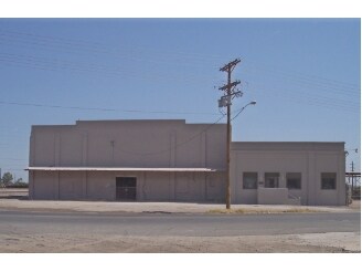 More Photos Of 360 W Commercial Ave, El Centro Warehouse For Lease