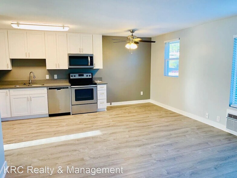 More Photos Of 532 Richmar Ave, San Marcos Apartments For Sale