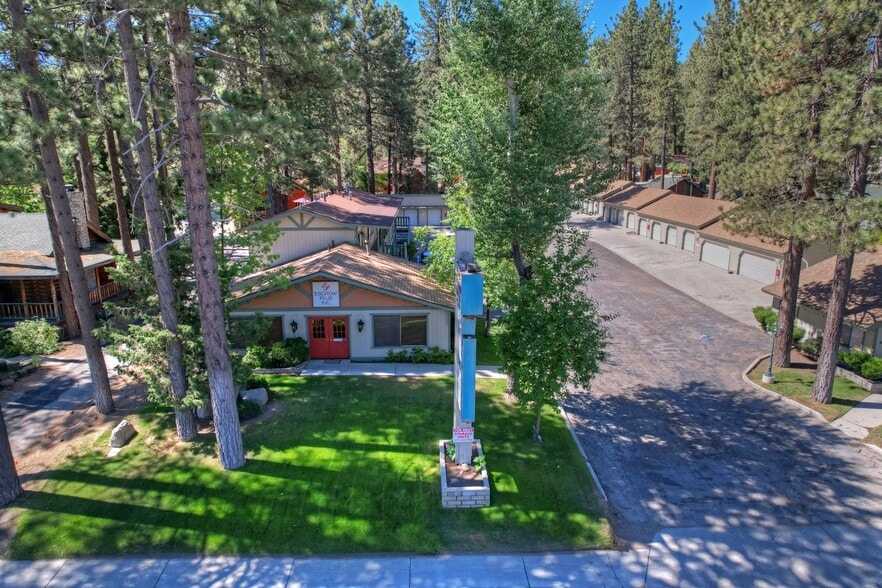More Photos Of 41659 Big Bear Blvd, Big Bear Lake Office Residential For Lease