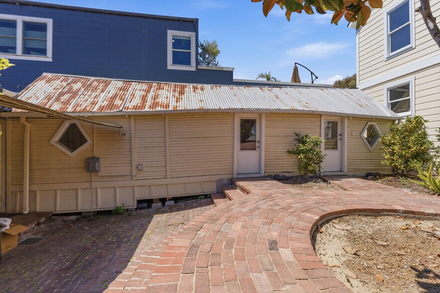More Photos Of 499-503 Magnolia Ave, Larkspur Storefront Retail Residential For Sale