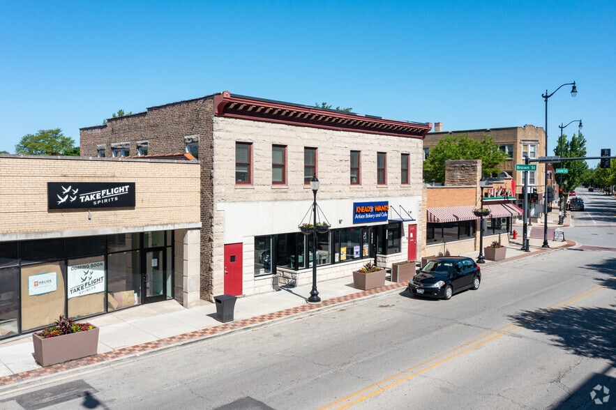 More Photos Of 8040-8044 N Lincoln Ave, Skokie Storefront Retail Residential For Lease