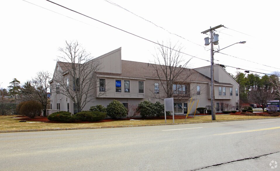More Photos Of 29 Riverside St, Nashua Medical For Sale