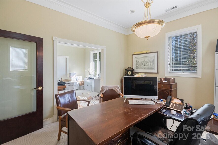 More Photos Of 5 Park Pl W, Brevard Medical For Sale