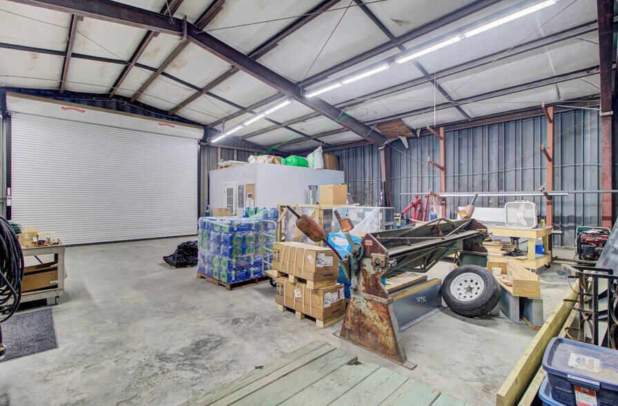 More Photos Of 3806-3816 Ladson Rd, Ladson Flex For Lease