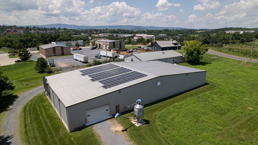 More Photos Of 641 Acorn Dr, Harrisonburg Manufacturing For Sale