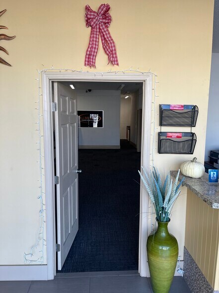 More Photos Of 5801-5817 Mission St, San Francisco Apartments For Lease