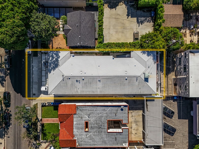 More Photos Of 813 Westmount Dr, West Hollywood Apartments For Sale