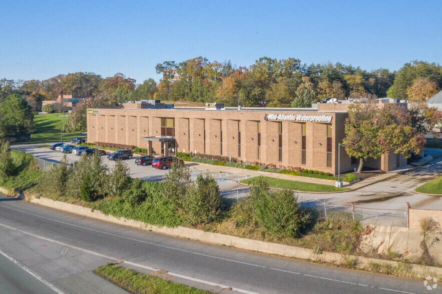 Primary Photo Of 7257 Parkway Dr, Hanover Office For Sale