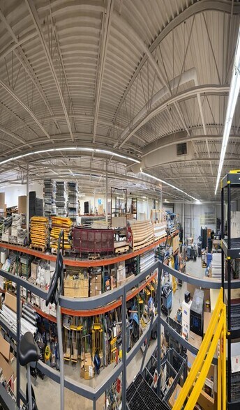 More Photos Of 1225 Lakeview Dr, Chaska Manufacturing For Sale