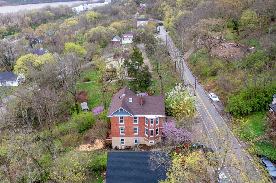 More Photos Of 3627 Hillside Ave, Cincinnati Multifamily For Sale