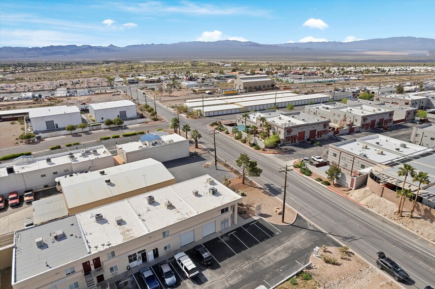 More Photos Of 709 Yucca St, Boulder City Warehouse For Sale