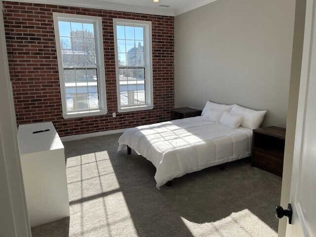 More Photos Of 28 W 9th St, Anderson General Retail For Sale