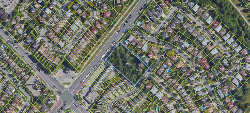 More Photos Of 1050 Burnhamthorpe Rd E, Mississauga Land For Sale