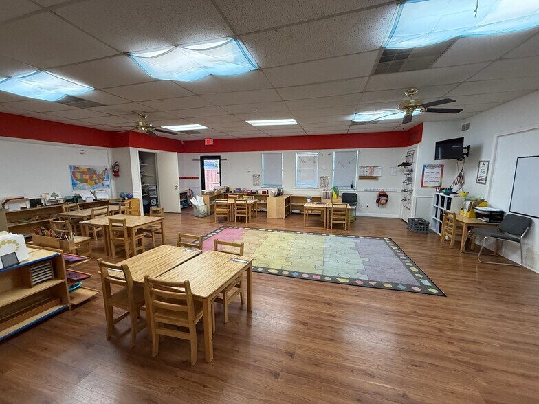 More Photos Of 3929 Alma Dr, Plano Daycare Center For Sale
