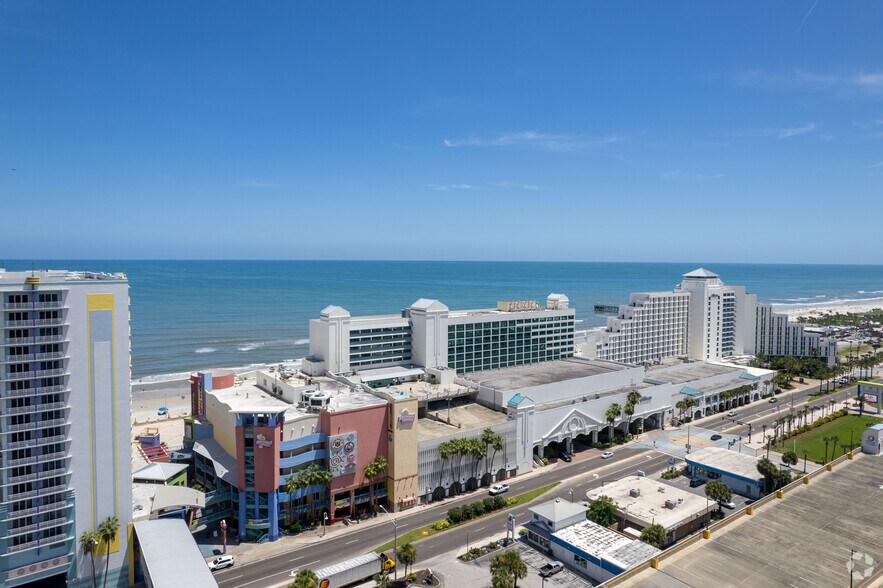 More Photos Of 250 N Atlantic Ave, Daytona Beach Movie Theatre For Lease