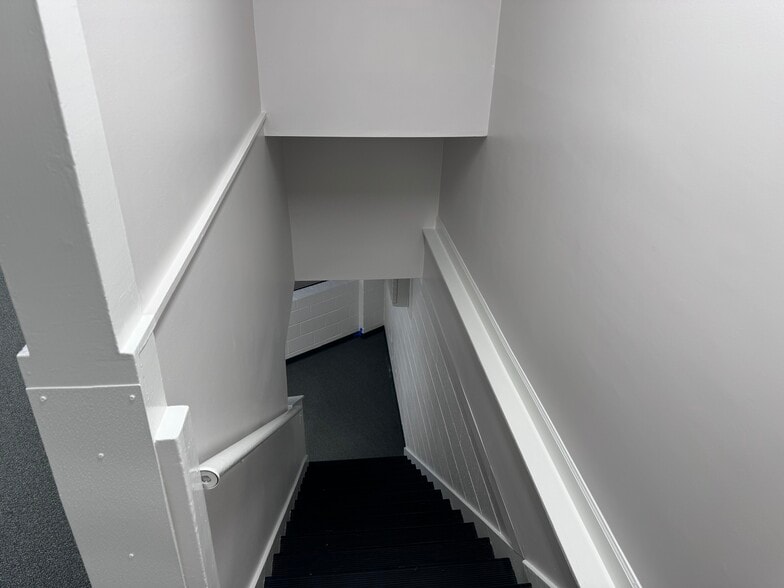 More Photos Of 61 Miller St, Winston-Salem Storefront Retail Office For Lease