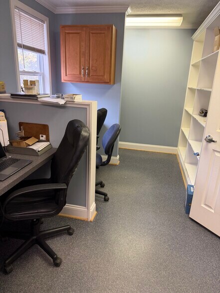 More Photos Of 8259 Baltimore Annapolis Blvd, Pasadena Office For Lease