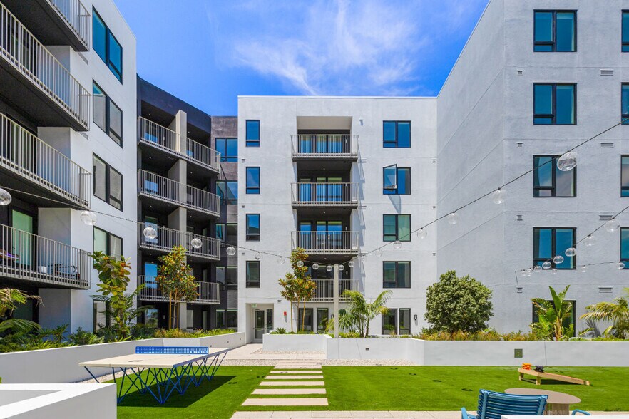 More Photos Of 4353 Park Blvd, San Diego Apartments For Lease