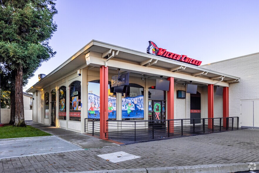 More Photos Of 2555-2615 The Alameda, Santa Clara Storefront For Sale