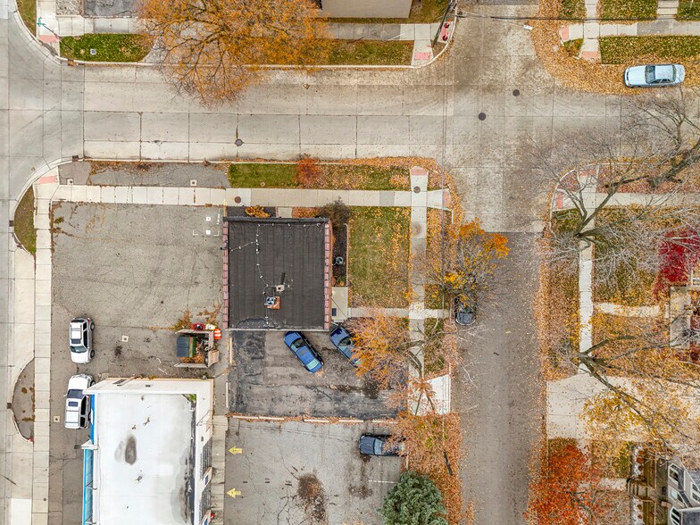 More Photos Of 6336 Fox Ave, Allen Park Office For Sale