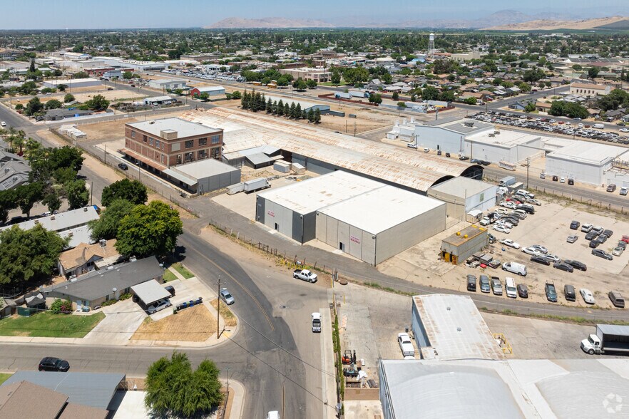 More Photos Of 430 W Ventura St, Dinuba Warehouse For Sale
