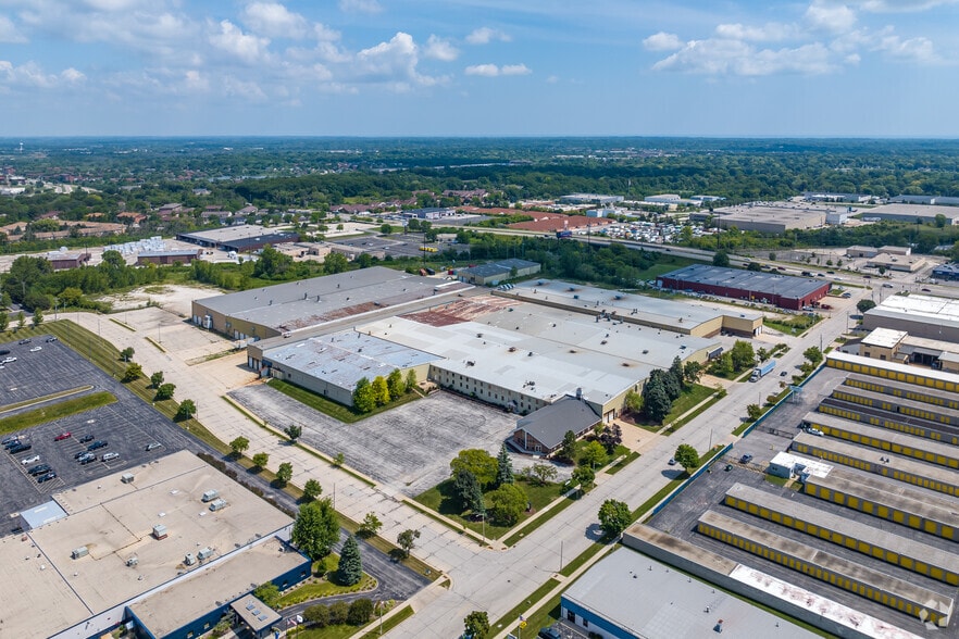 More Photos Of 7900 W Tower Ave, Milwaukee Manufacturing For Sale