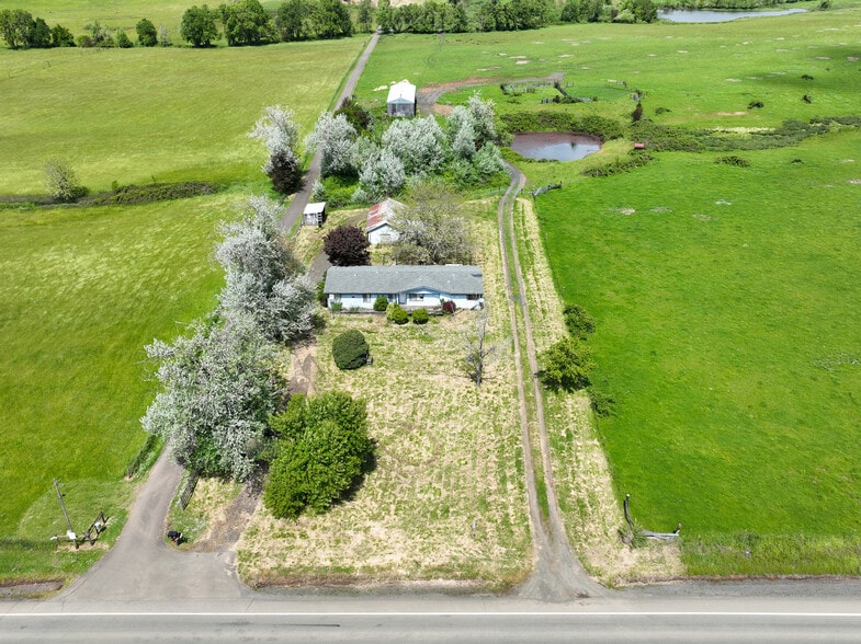 More Photos Of 5961 Lookingglass Rd, Roseburg Land For Sale