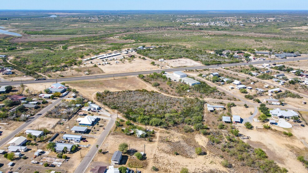 More Photos Of 104 Texas Street, Zapata Land For Sale