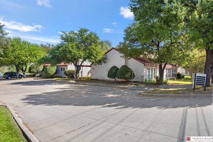 More Photos Of 2761 E Trinity Mills Rd, Carrollton Unknown For Lease