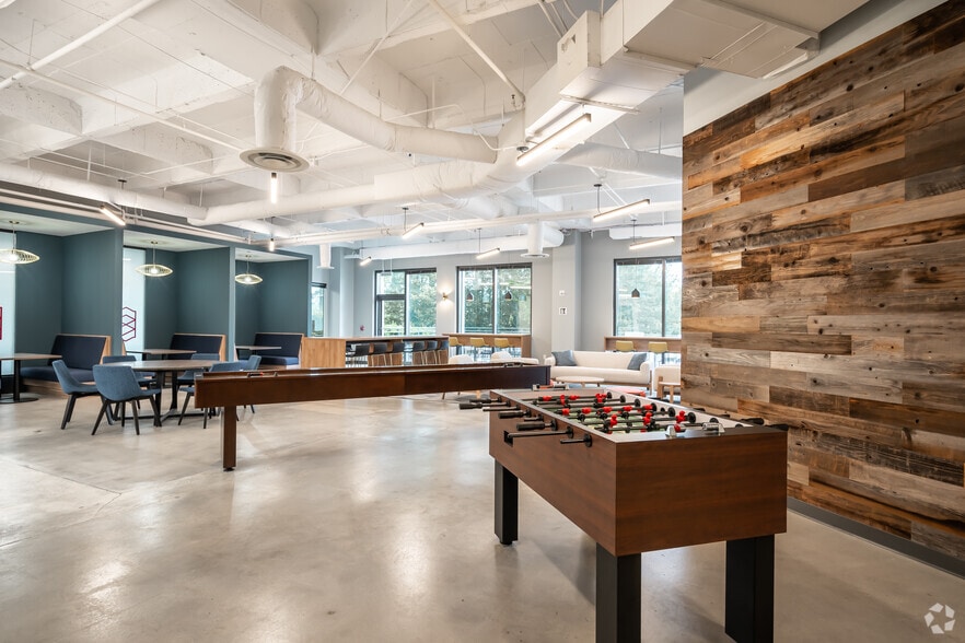 More Photos Of 1300 Parkwood Cir SE, Atlanta Office For Lease