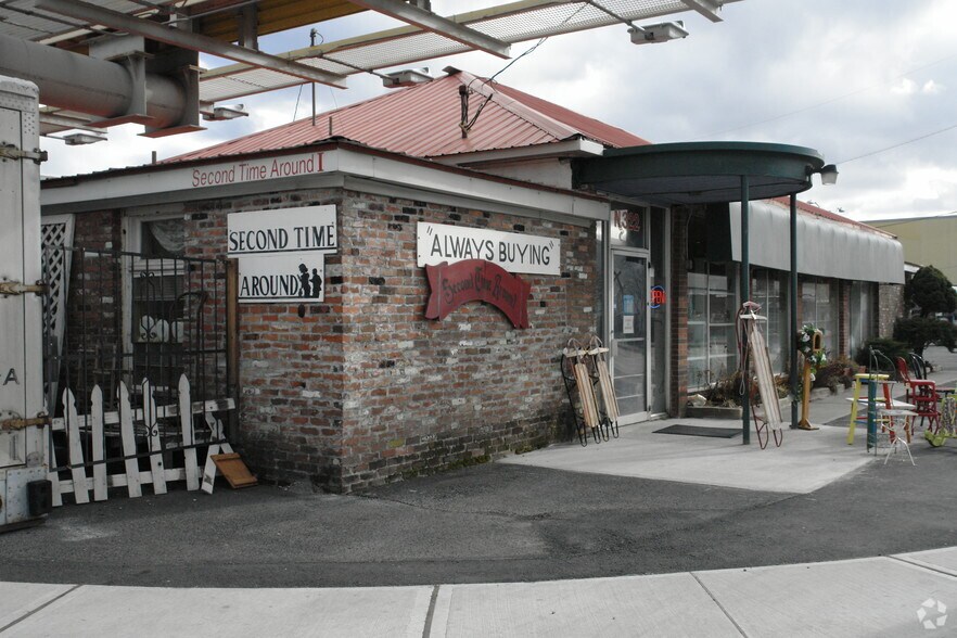 Primary Photo Of 322 N Freya St, Spokane Freestanding For Lease