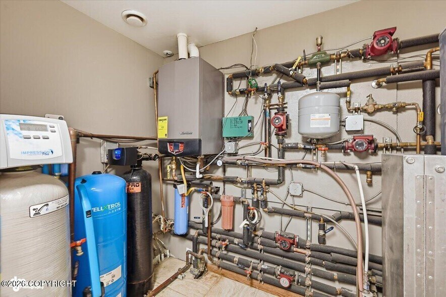 More Photos Of 1000 S Ridgecrest Rd, Wasilla Industrial For Sale