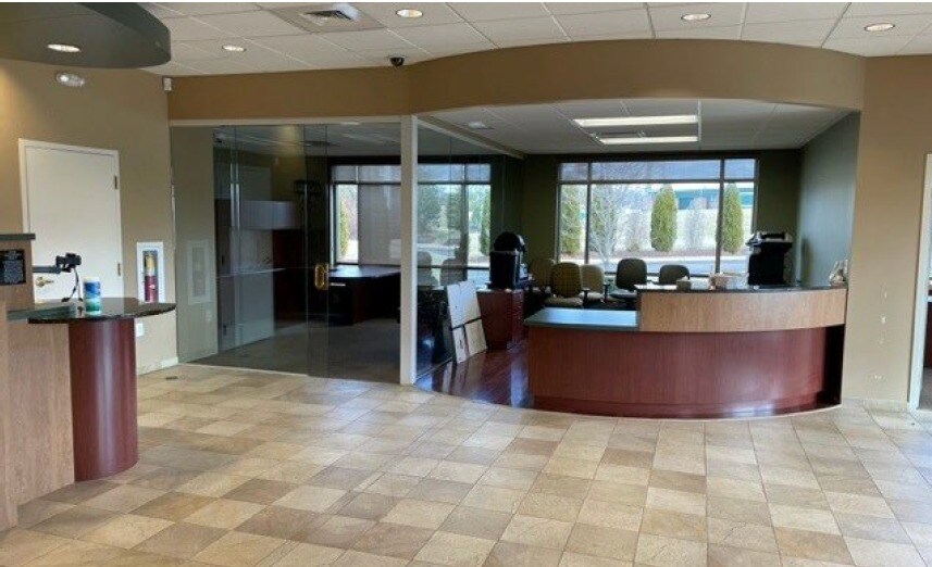 More Photos Of 7485 Limestone Dr, Gainesville Storefront Retail Office For Lease