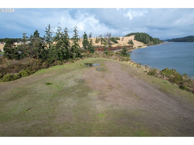 More Photos Of 92851 Trans Pacific Pkwy, North Bend Land For Sale