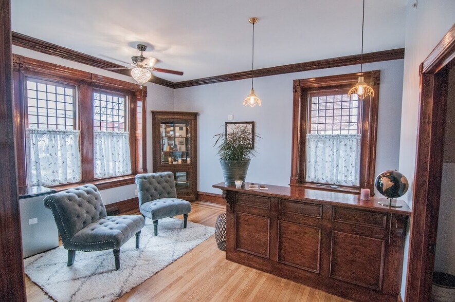 More Photos Of 201 E 5th Ave, Conshohocken Hospitality For Sale