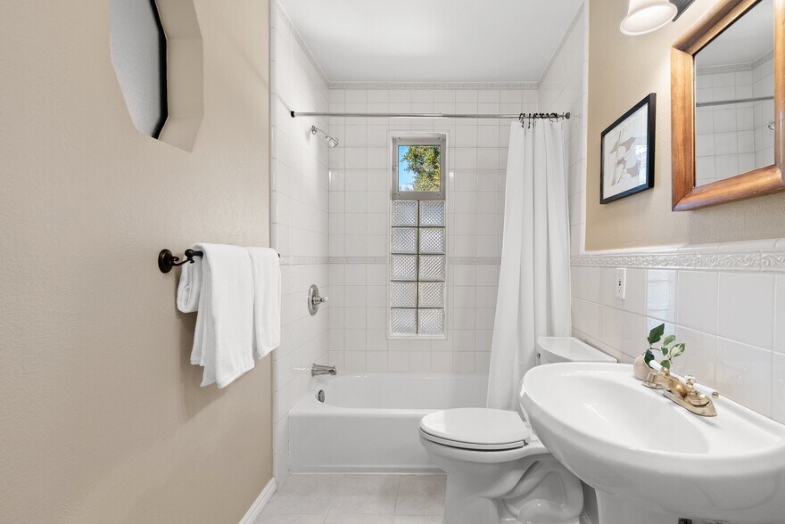 More Photos Of 7919 Empire Grade, Santa Cruz Multifamily For Sale