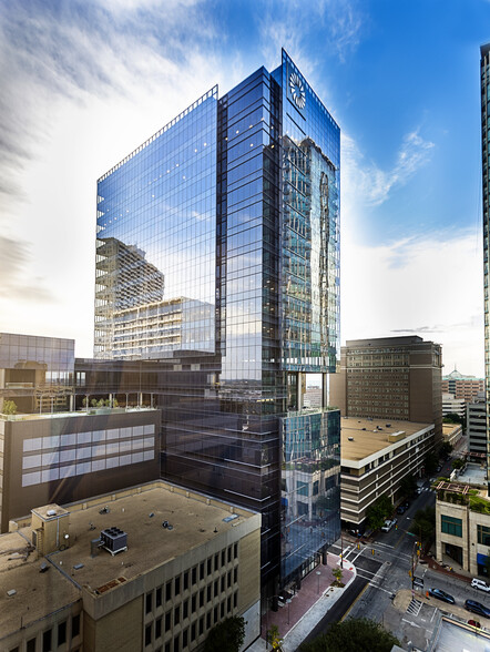 Primary Photo Of 640 Taylor St, Fort Worth Office For Lease